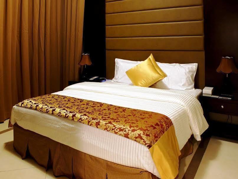 Paragon Hotel Apartments Abu Dhabi Exterior foto