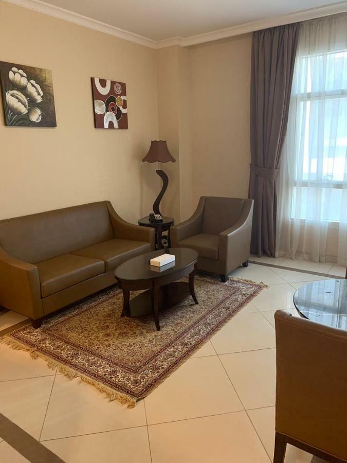 Paragon Hotel Apartments Abu Dhabi Exterior foto